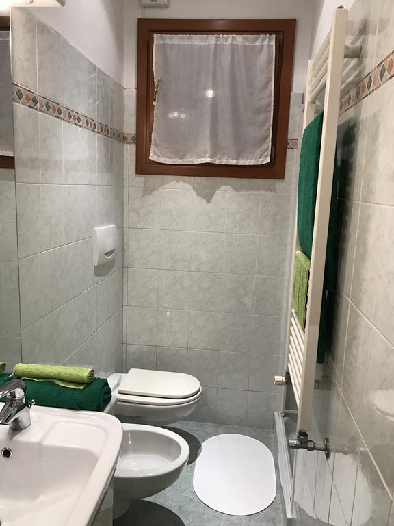 البندقية Appartamento Alla Corte المظهر الخارجي الصورة