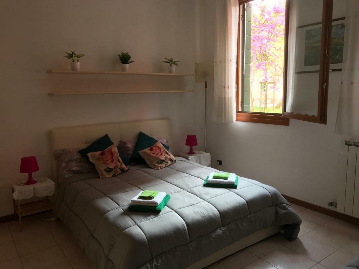 البندقية Appartamento Alla Corte المظهر الخارجي الصورة